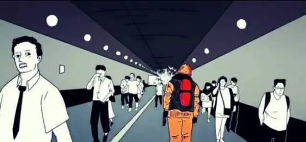 【综合】气愤！消防战士救火竟被围观者辱骂殴打