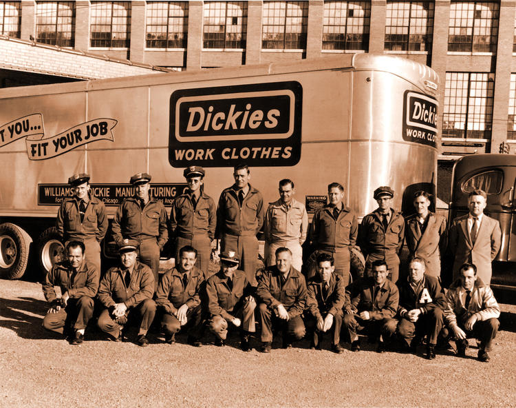 【综合】Vans母公司VF集团收购Dickies 因工作服需求上涨