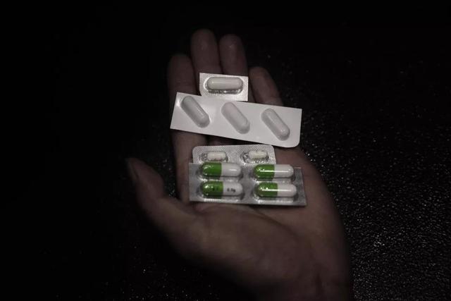 张海超开胸验肺之后｜没有新生，只有更残酷的生活